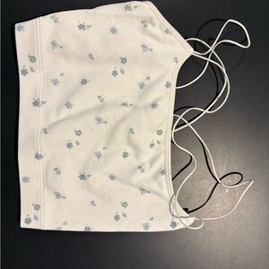 Gilly Hicks White Floral Top